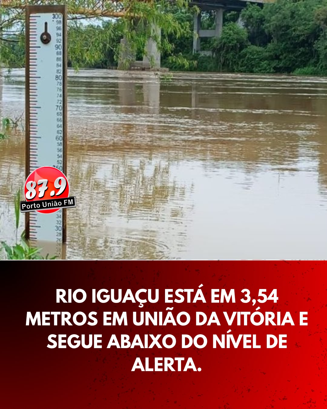O nível do Rio Iguaçu, em União da Vitória, foi registrado em 3 metros e 54 centímetros na medição realizada às 15h desta quinta-feira (6).