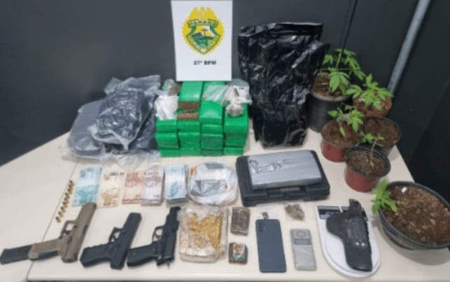 ARMAZÉM DE ARMAS E "PLANTINHAS" É DESCOBERTO NO INTERIOR DE UNIÃO DA VITÓRIA