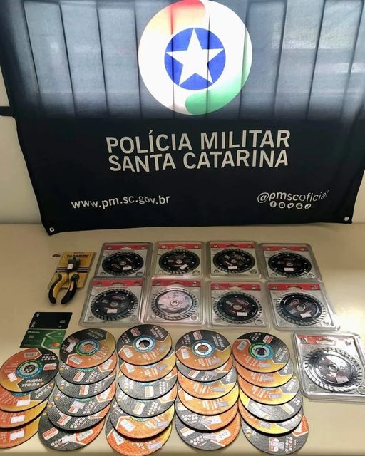 HOMEM É PRESO APÓS FURTO EM PORTO UNIÃO